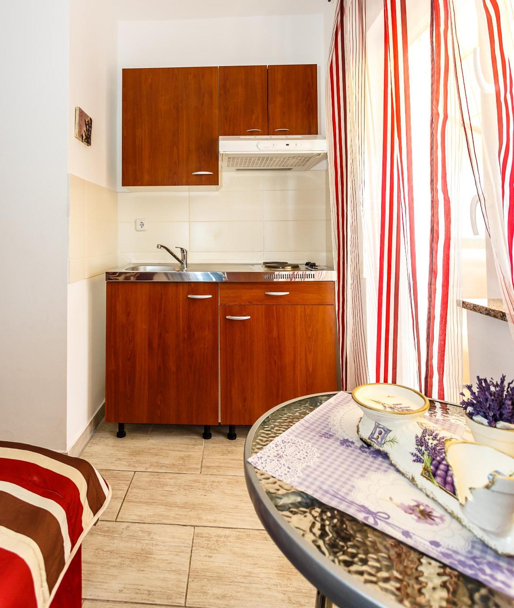 Sara Apartman *